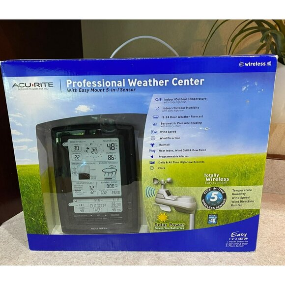 AcuRite Professional Weather Center With 5-In-1 Sensor Wireless Indoor/Outdoor T - Picture 1 of 9